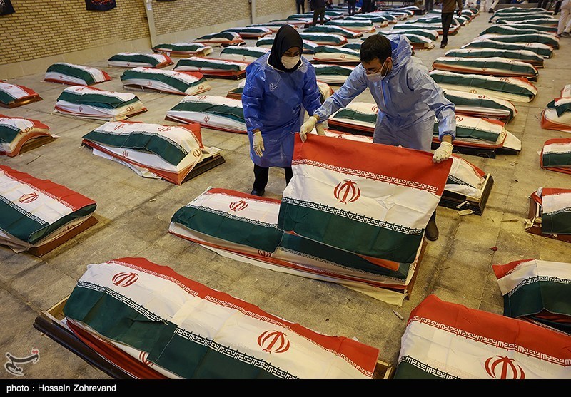 ورود پیکرهای 84 شهید ناو دنا به بهشت زهرا ورود پیکرهای 84 شهید ناو دنا به بهشت زهرا