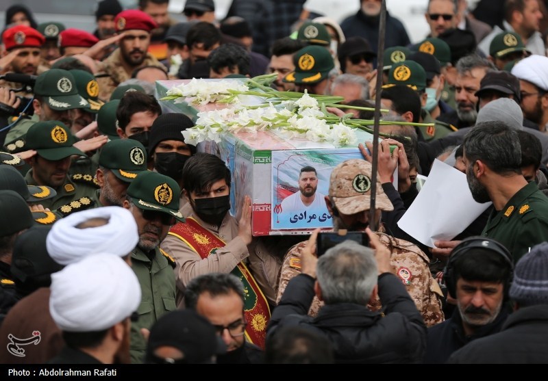 تشییع پیکر شهید مهدی مرادی در همدان